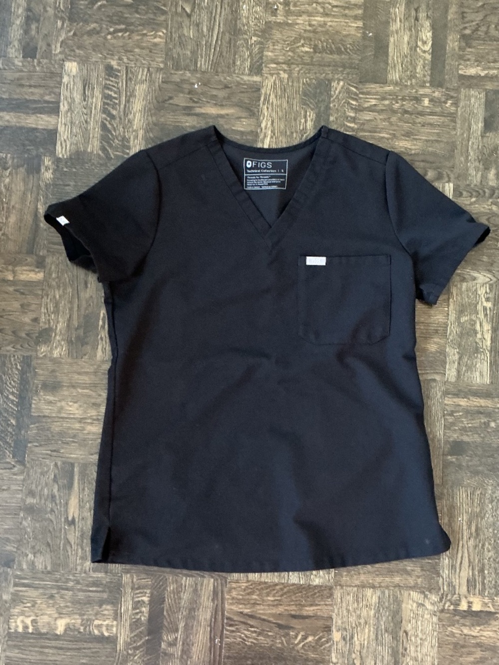 Figs Black Catarina One-Pocket Scrub Top